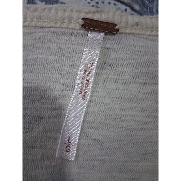 Free People Grungecore RawHwm Women's size Large Ribbed Distressed Academia Top - Picture 8 of 9